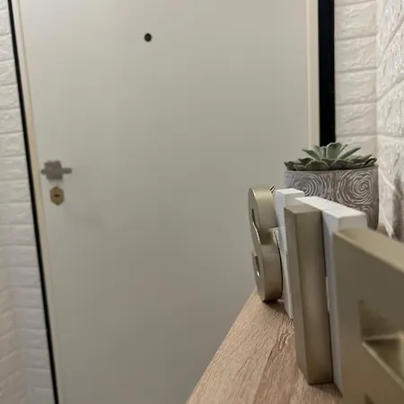 Apartment House Hope