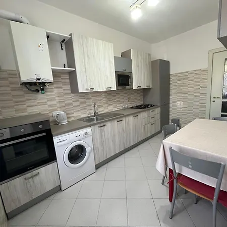 House Hope Apartament La Spezia